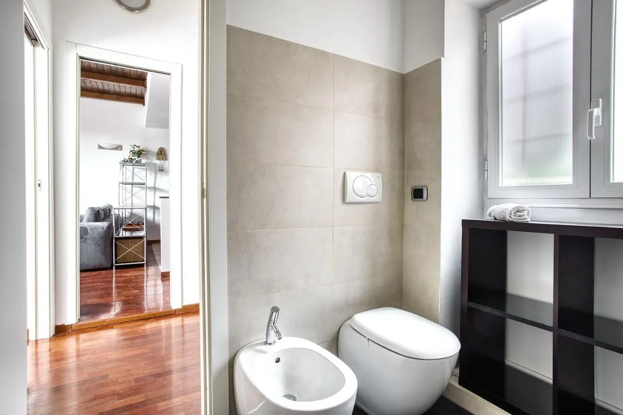 Joivy Charming Apartment In The Heart Of Isola District Milano 0*,
